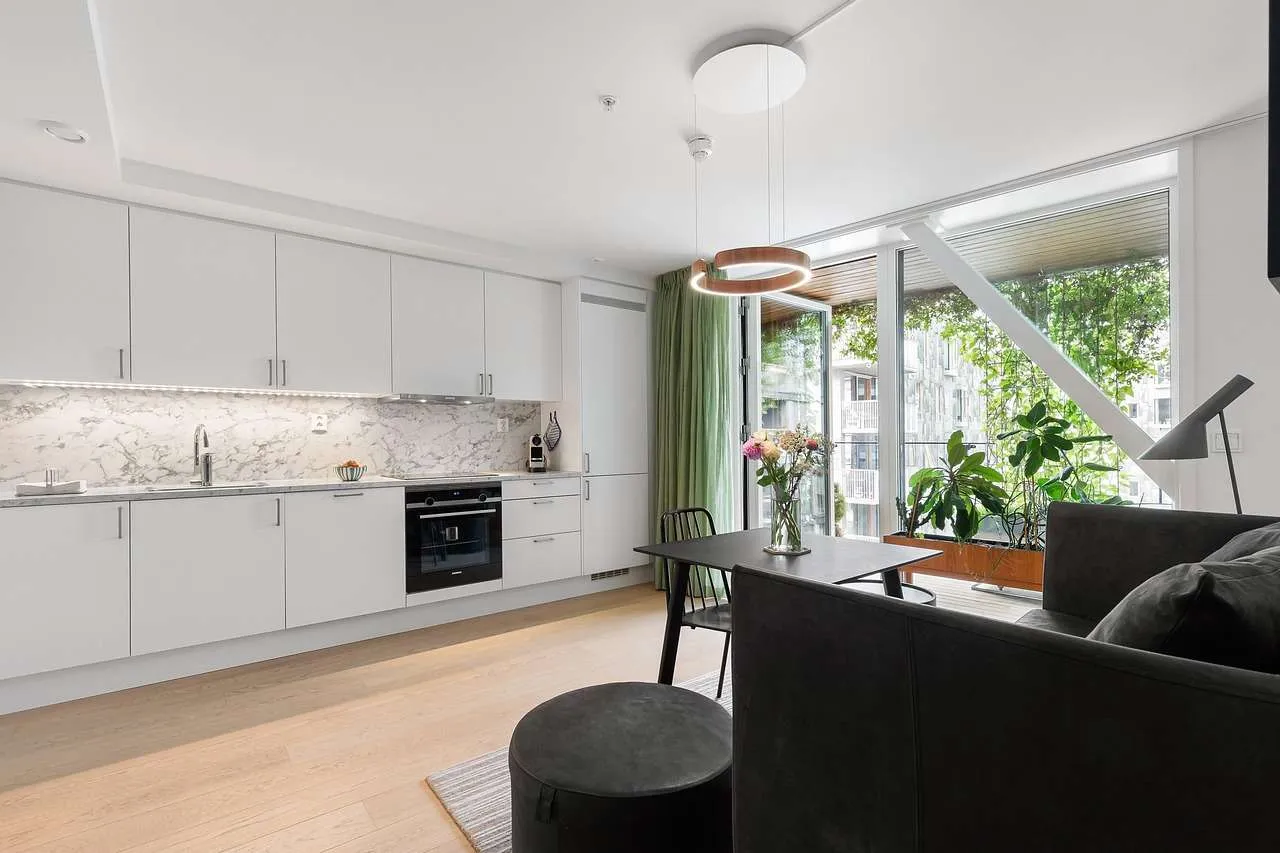 Home Window Repair Guide: Fix Common Issues